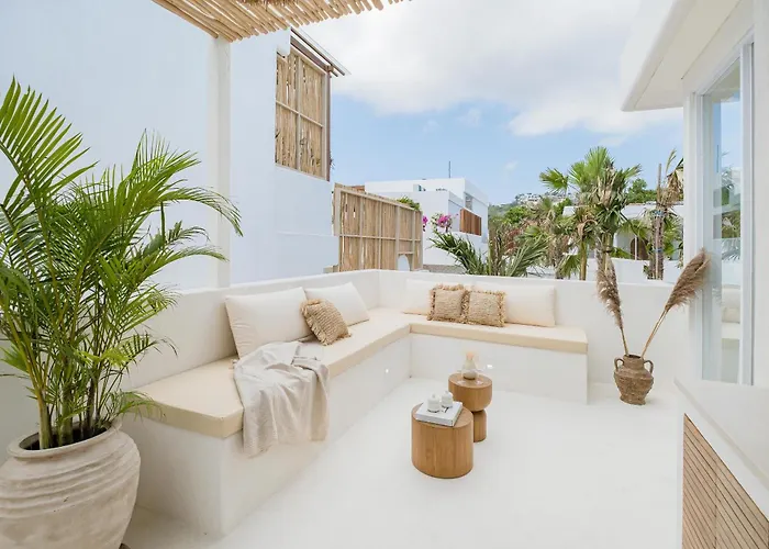 Mazari Villa