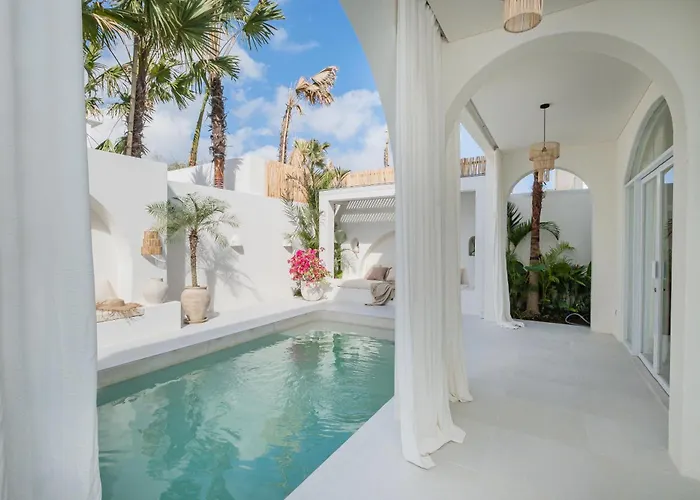 Mazari Villa *